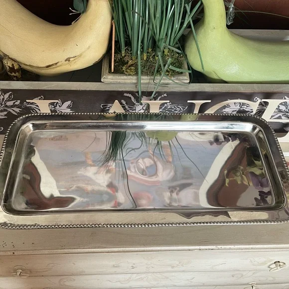 Godinger Silver Dessert Stand with Glass Dome